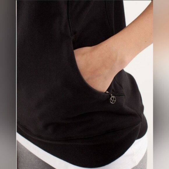 Lululemon Rest Day PulloverBlack size 10  ptp 23 - Picture 6 of 15